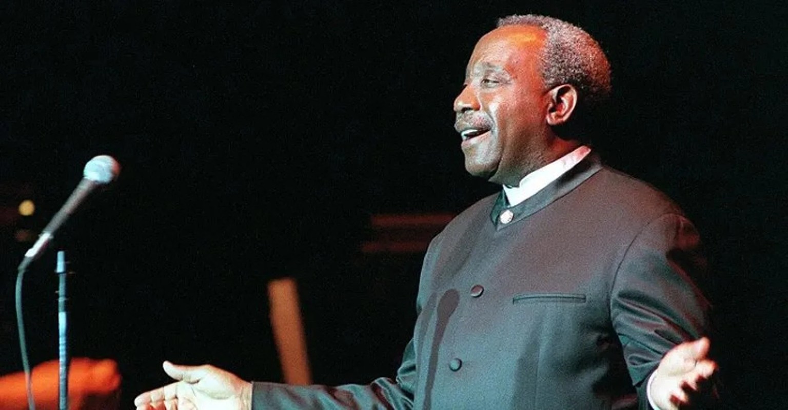 What Celebrities Can Bring to Local Governance
