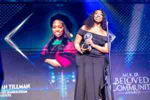 Award Lady